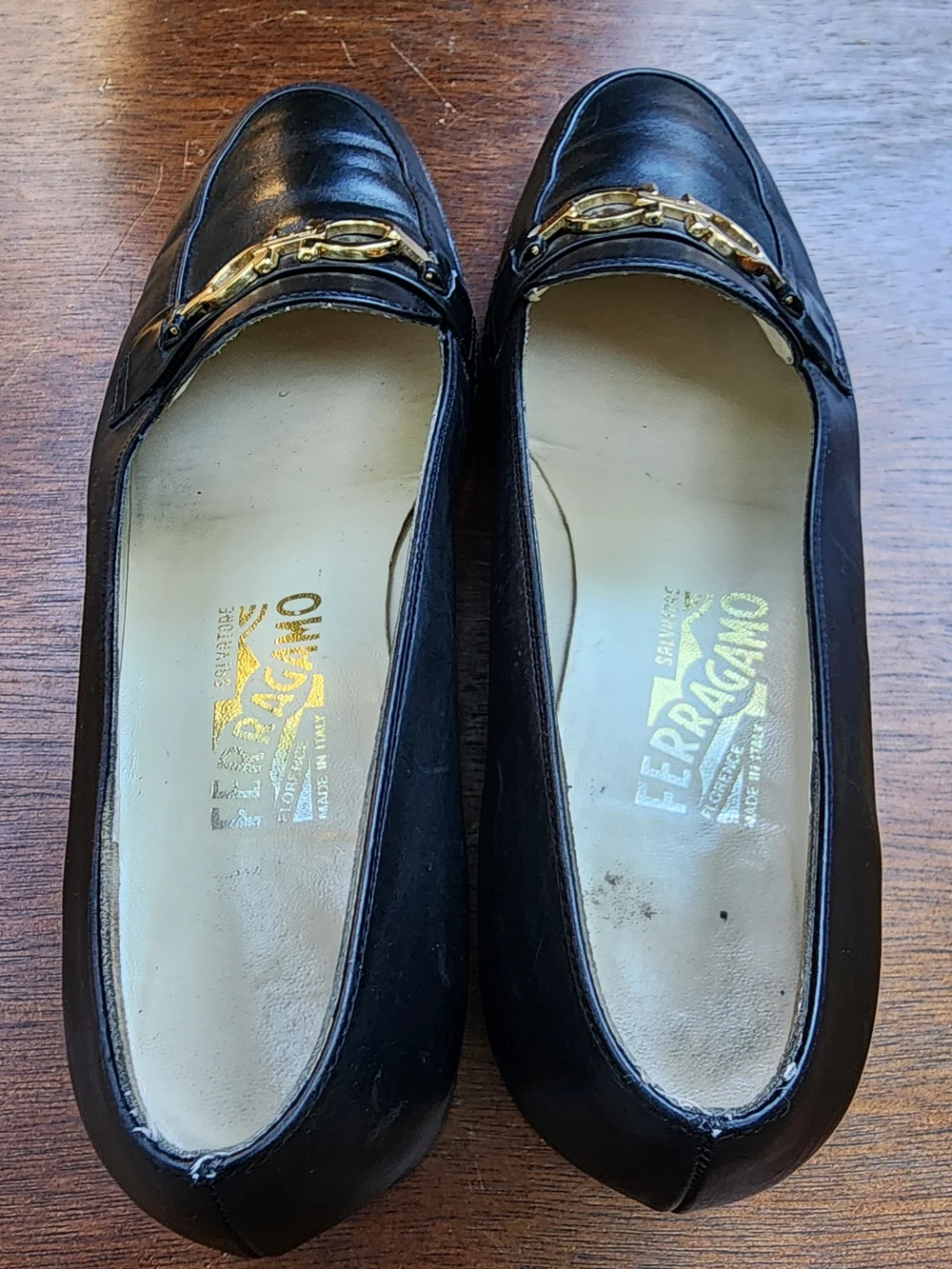 Salvatore Ferragamo Gancini Black Leather Loafer Heel
